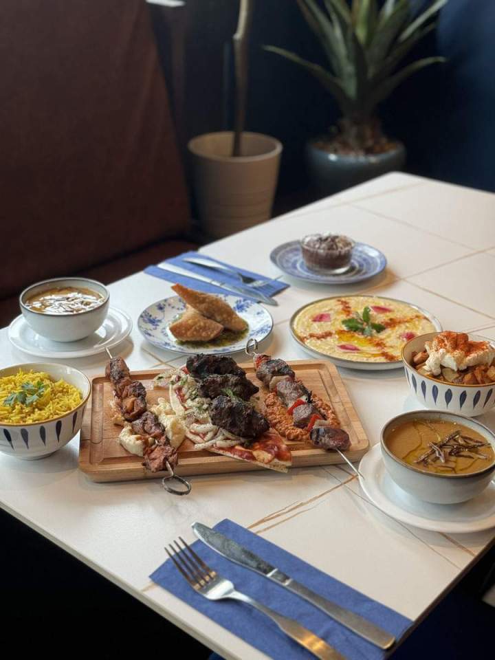 Nous proposons diverses spécialités halal.